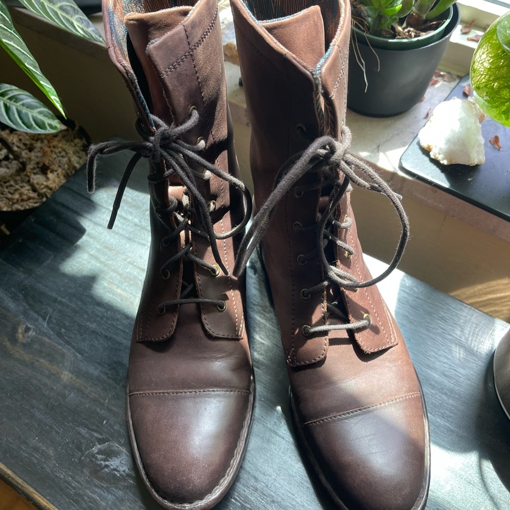 Born Brown Combat Moto Boots Lace-Up Leather